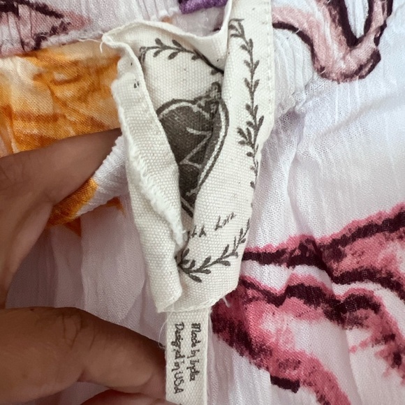 Floral Tie-Front Top / Short beachwear Set Size Large - Picture 7 of 8